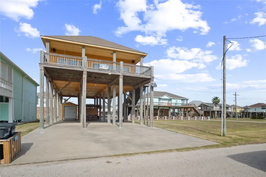 1343 Sunrise, Crystal Beach, TX 77650 - Image #2