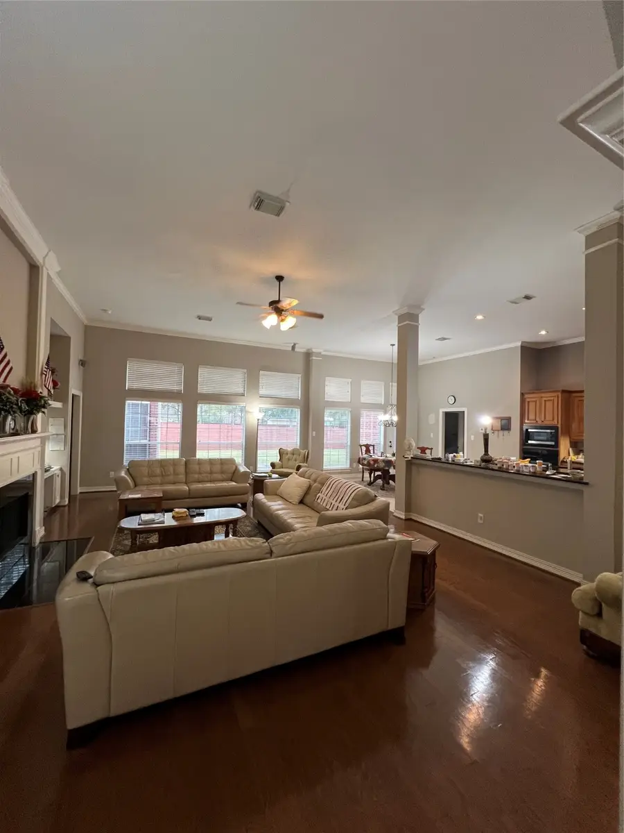 2227 Greenhaven Drive, Sugar Land, TX 77479 - Image #2