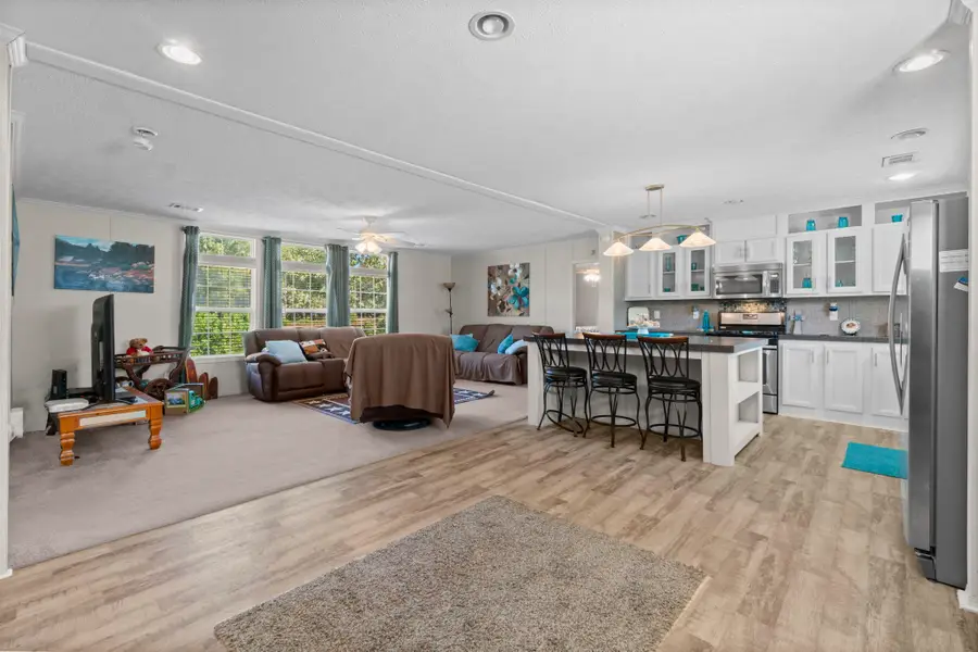 272 Spitaleri, Onalaska, TX 77360 - Image #3