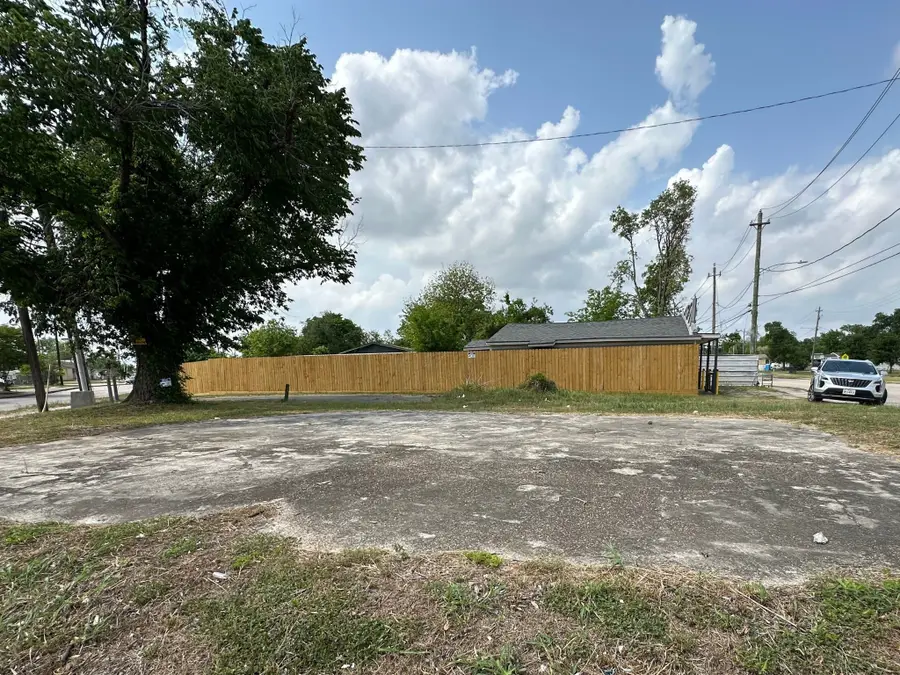 7217 Wheatley Street, Houston, TX 77088 - #3