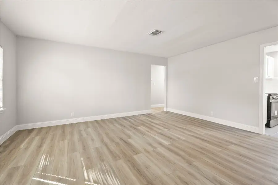 606 Roosevelt Street, La Marque, TX 77568 - Image #3