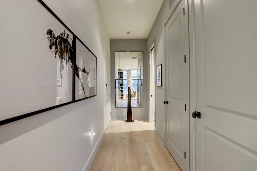 4521 San Felipe Street #1804, Houston, TX 77027 - Image #3