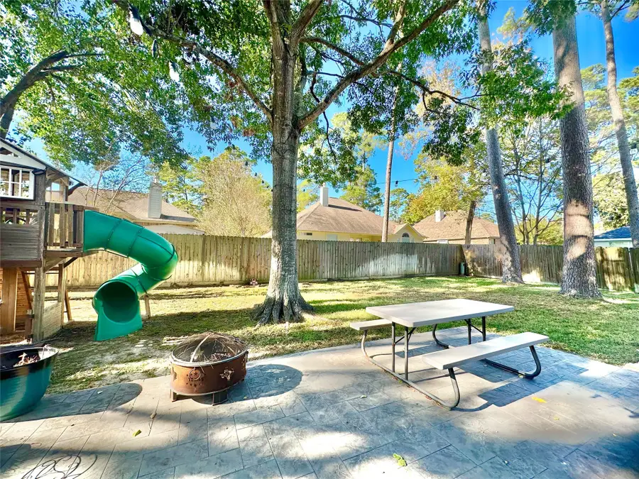 3327 Fitzgerald Drive, Montgomery, TX 77356 - Image #3