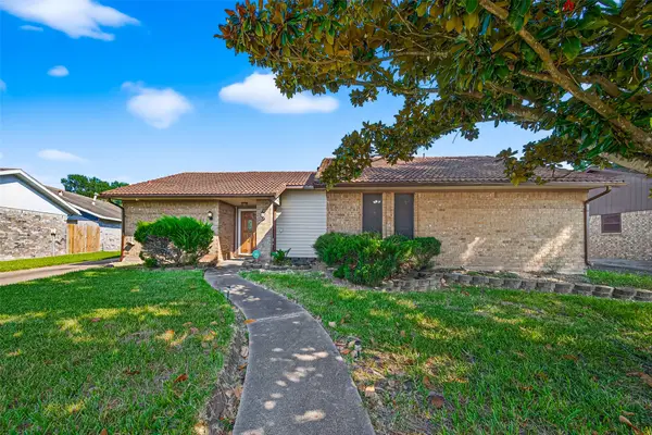 4407 Yosemite Drive, Pasadena, TX 77504