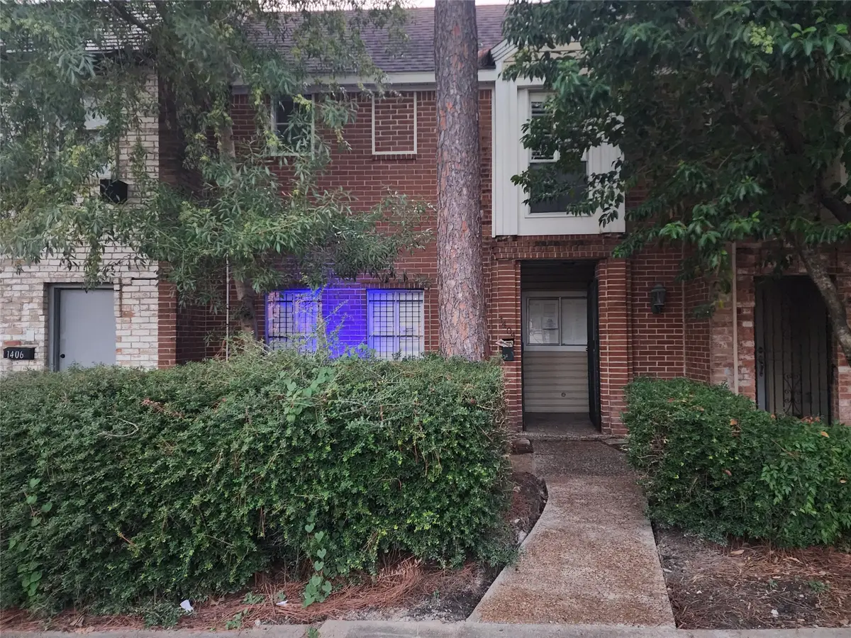1404 Walnut Bend Lane #23, Houston, TX 77042 - #1