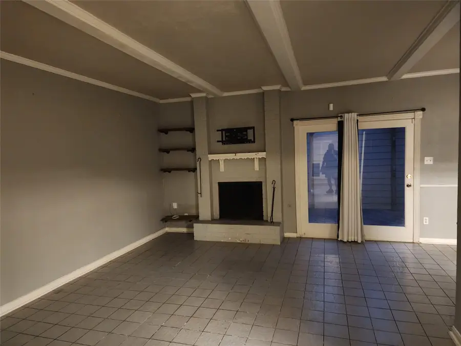1404 Walnut Bend Lane #23, Houston, TX 77042 - #2