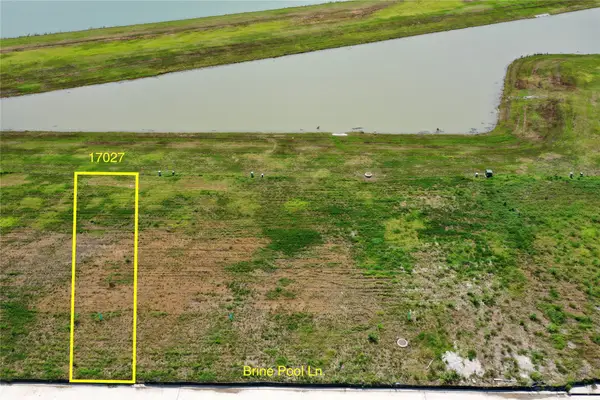 17027 Brine Pool Lane, Crosby, TX 77532