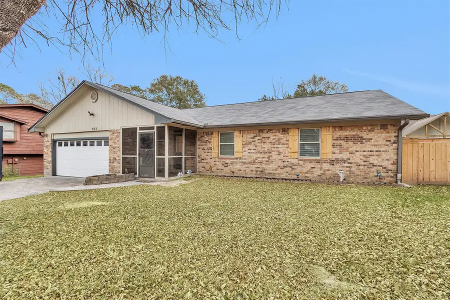 202 Twin Harbors Drive, Onalaska, TX 77360 - #2