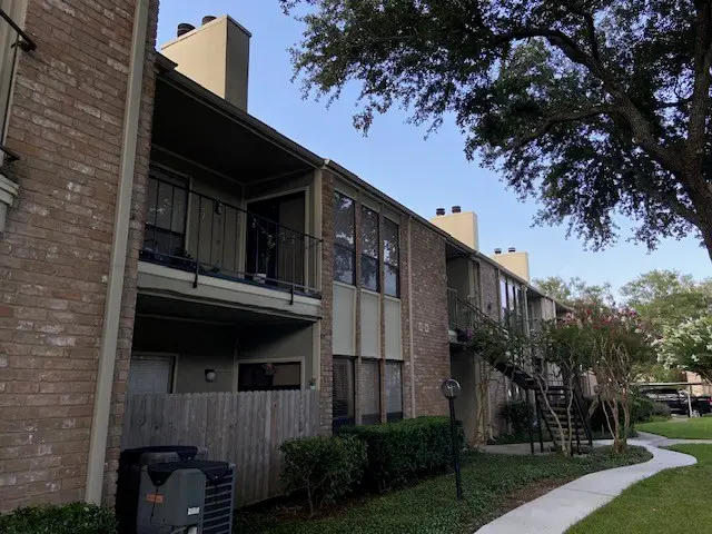 8100 Cambridge Street #40, Houston, TX 77054 - Image #1