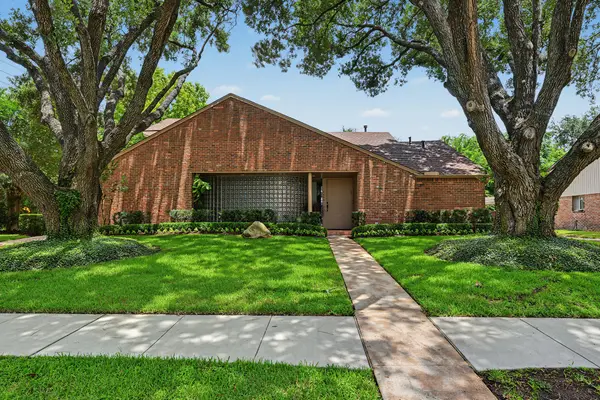 5246 Imogene Street, Houston, TX 77096