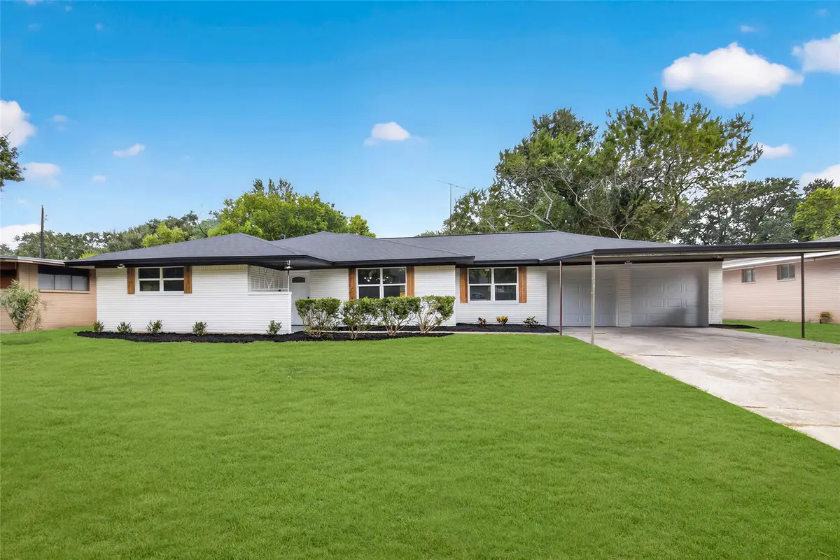 903 Rosewood Drive, Baytown, TX 77520 - #1