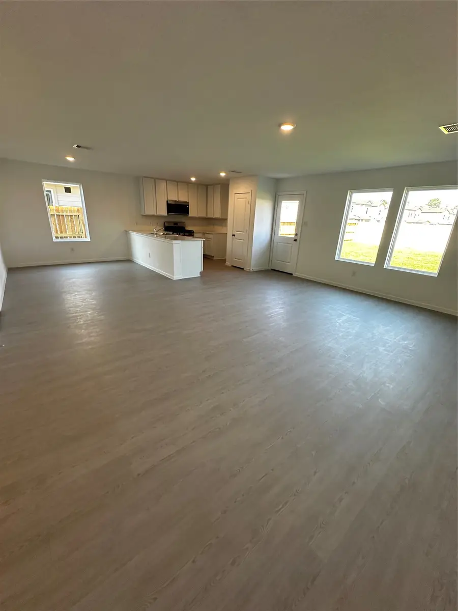 646 Maria Elena Way, Cleveland, TX 77327 - #2