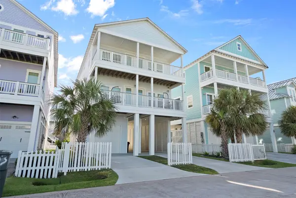 3807 Neptune, Galveston, TX 77554