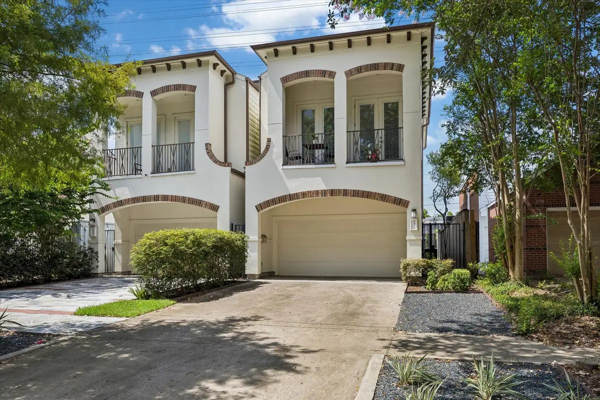 2122 Banks Street, Houston, TX 77098 - #1