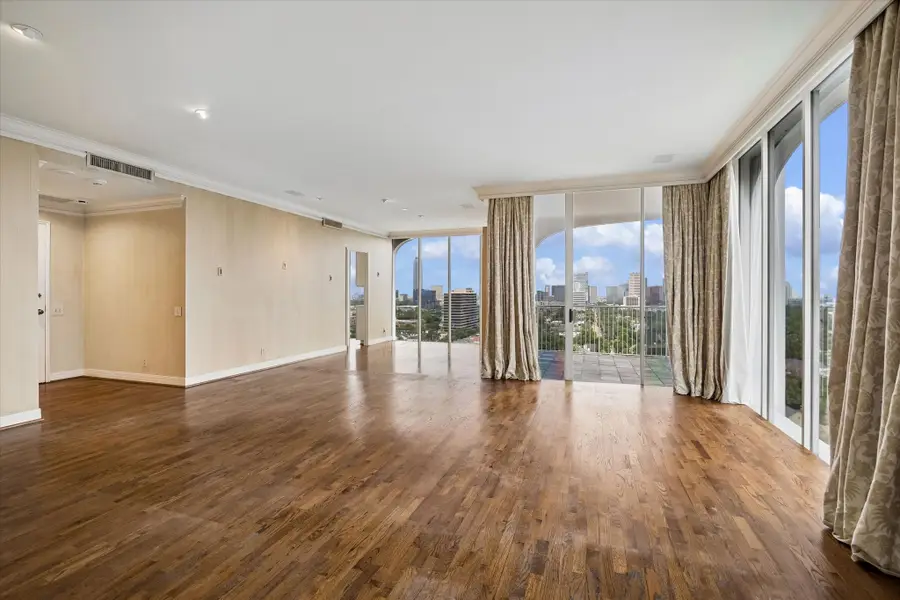 3711 San Felipe Street #14A, Houston, TX 77027 - #2