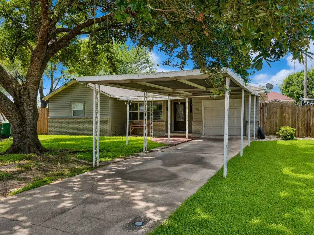 1110 Linwood Circle, Pasadena, TX 77502 - #1