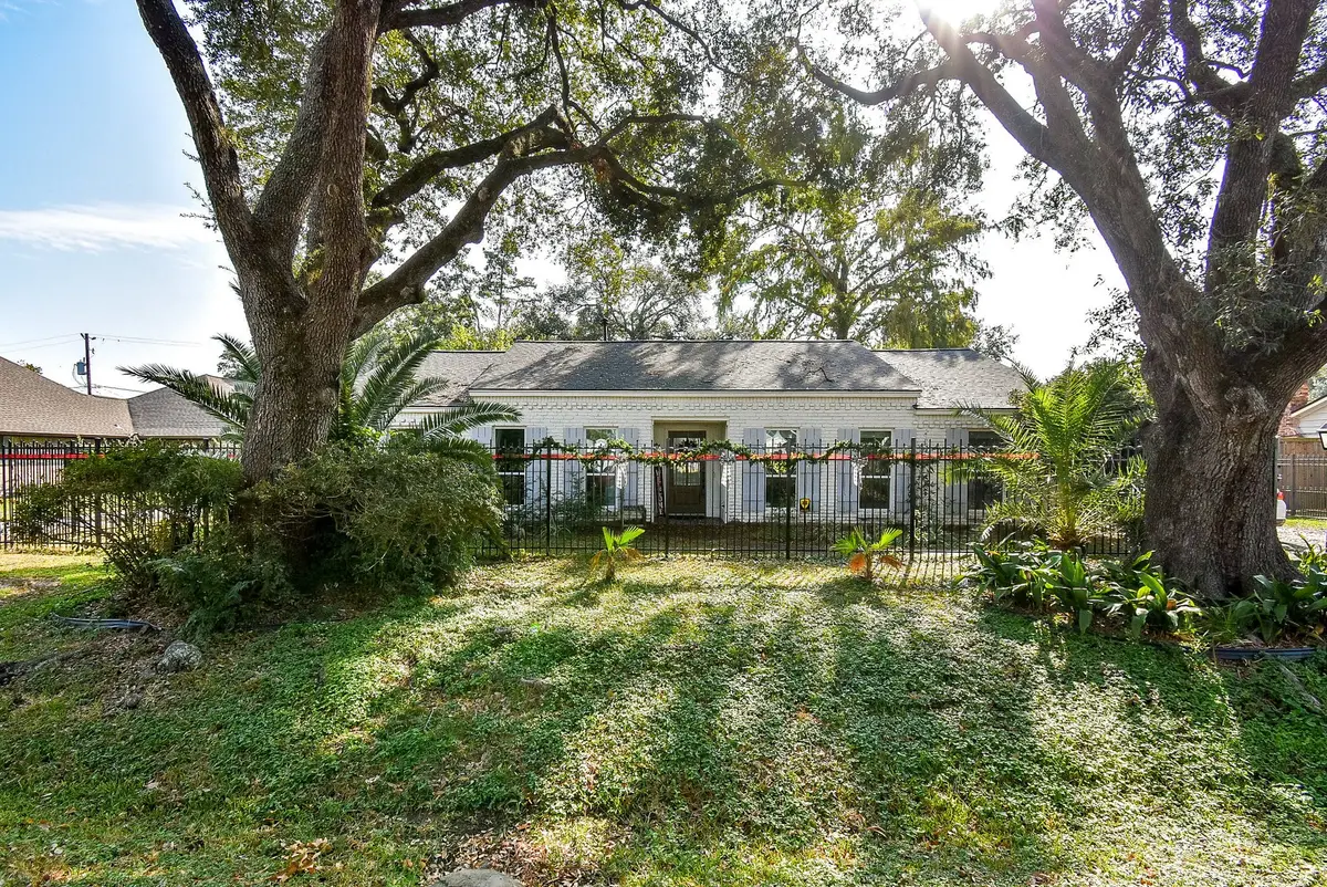 9235 Pecos Street, Houston, TX 77055 - Image #1