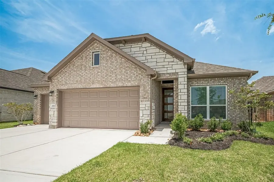 1051 Comal Trail, Dayton, TX 77535 - #2