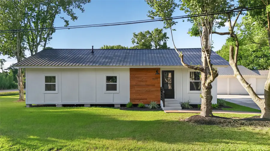 3577 9th Street, Beauxart Gardens, TX 77705 - #2