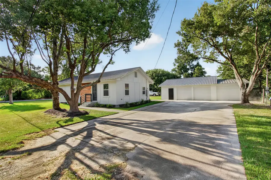 3577 9th Street, Beauxart Gardens, TX 77705 - #3