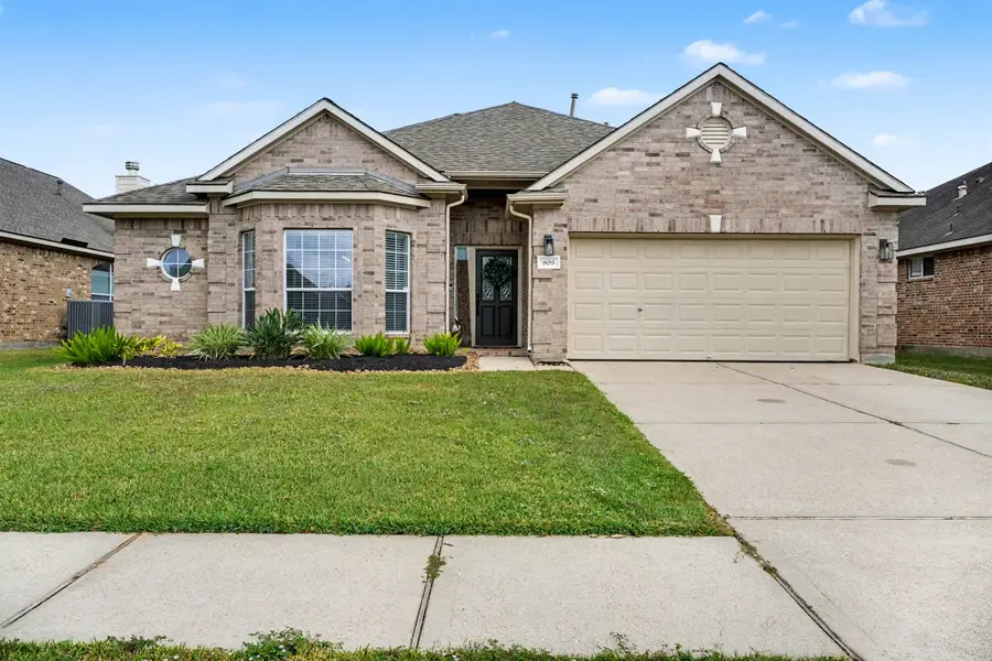 809 Hallmark Oak Street, Seabrook, TX 77586 - Image #3