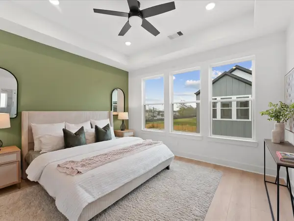 253 De Boll Street, Houston, TX 77022