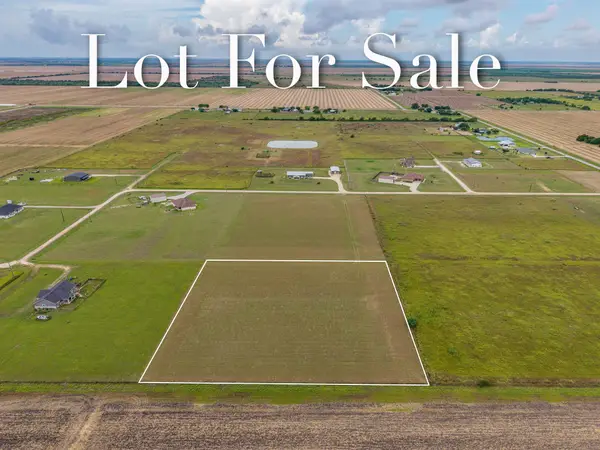 Lot 33 Geralds Path, Port Lavaca, TX 77979