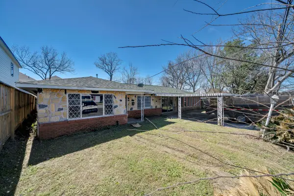 3826 Noah Street, Houston, TX 77021