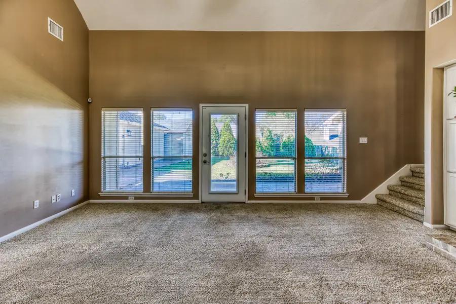 2706 Victory Lane, Brenham, TX 77833 - Image #2