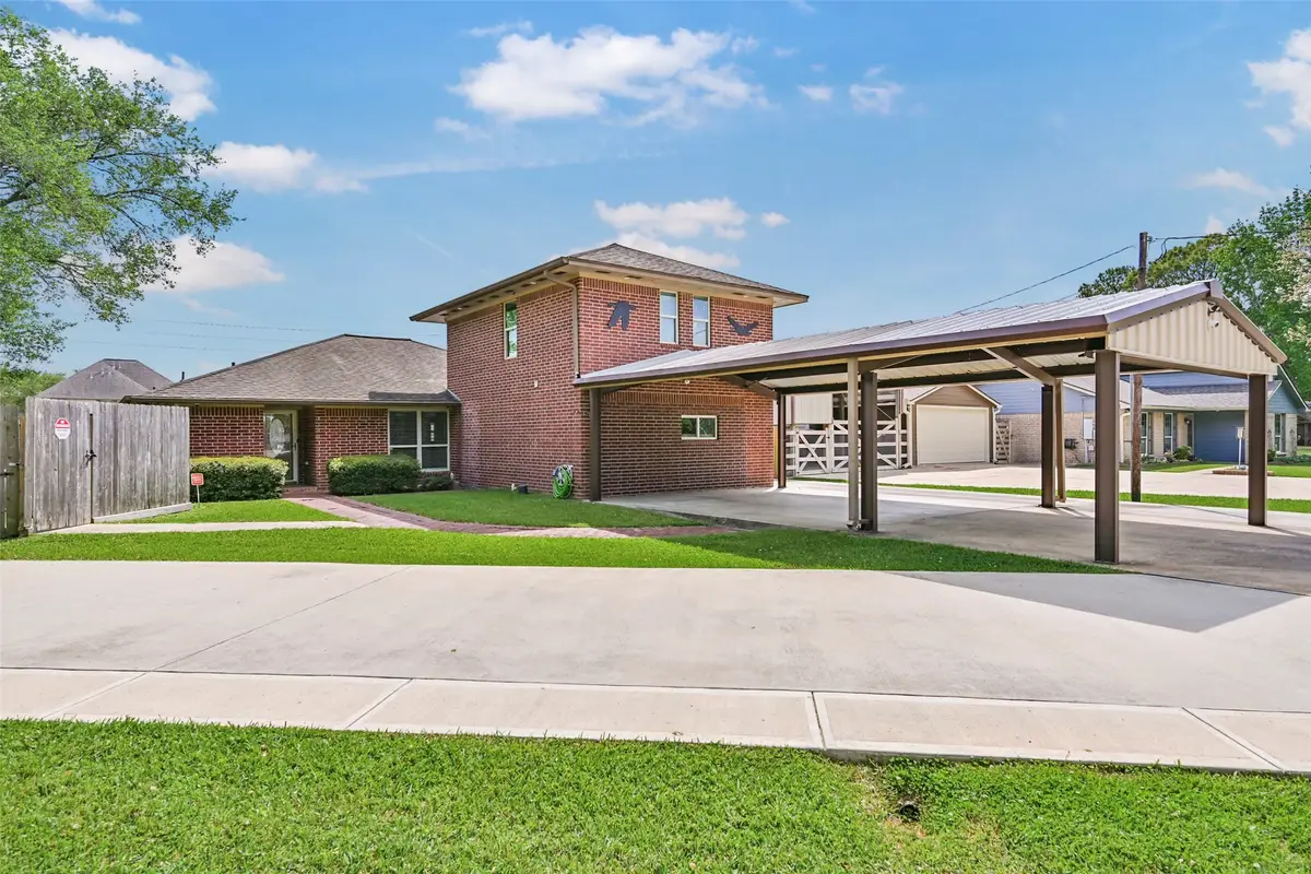 9206 W Sterling Drive, Pearland, TX 77584 - #1