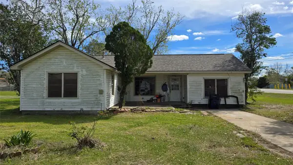 3100 12th Street, Bay City, TX 77414