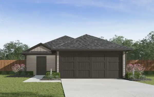 220 Texas Avenue, China, TX 77613