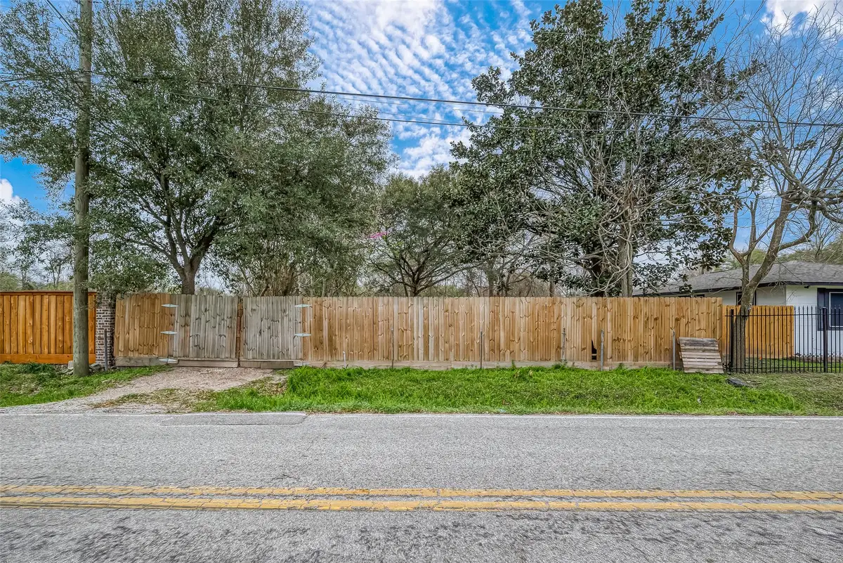 5206 Denmark Street, Houston, TX 77016 - Image #1