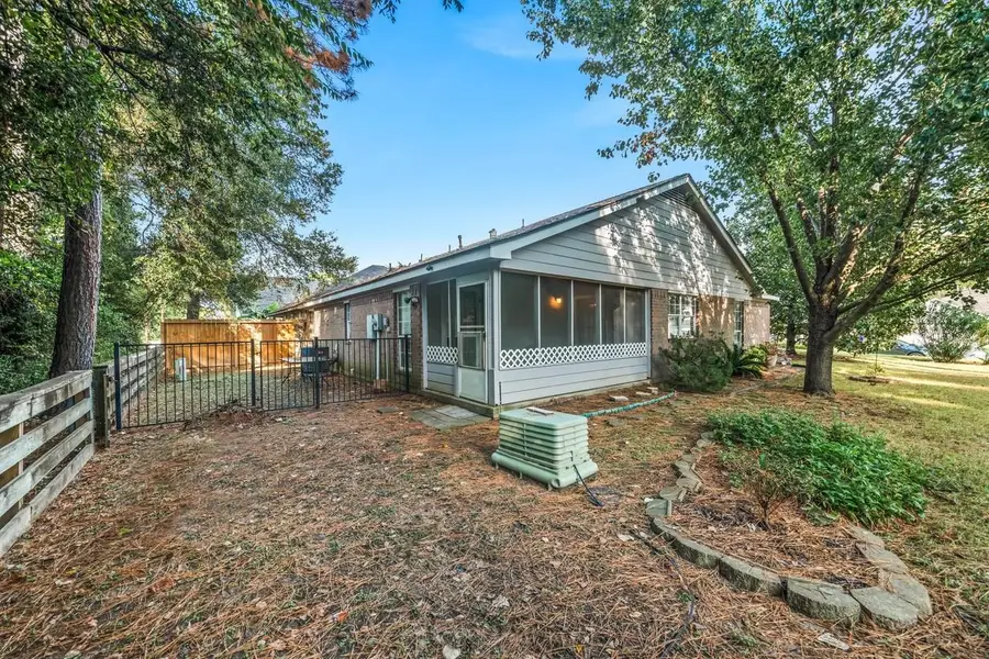 4949 Pleasure Lake Lane, Willis, TX 77318 - Image #3