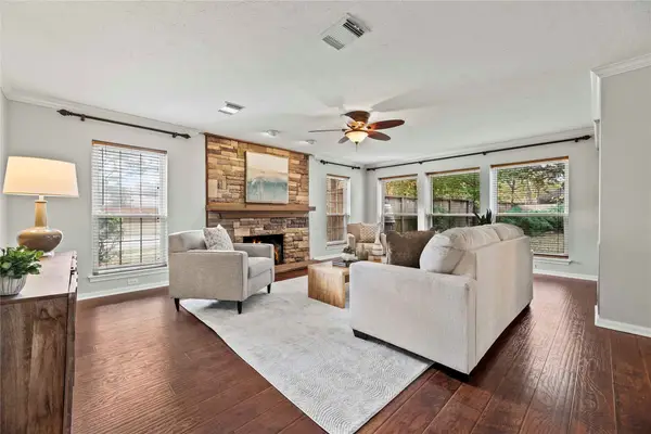 7403 Foxton Place Court, Houston, TX 77095