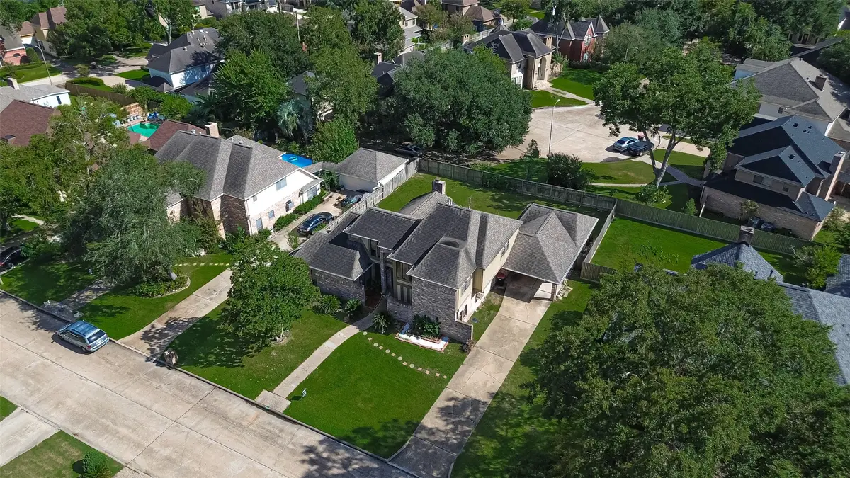 14819 Alderwick Drive, Sugar Land, TX 77498 - #1