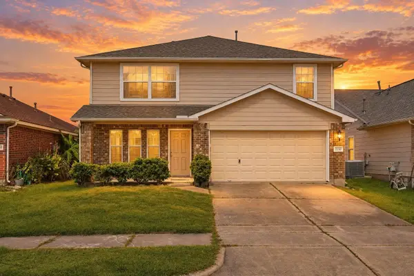 2130 Summit Meadow Drive, Houston, TX 77489