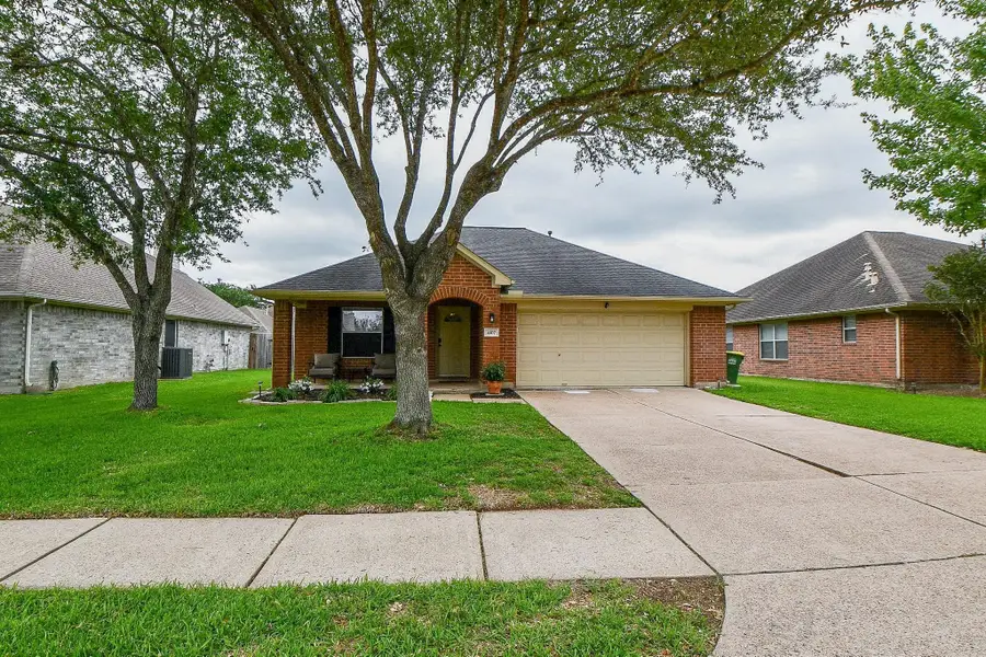 4107 Merlet Drive, Pearland, TX 77584 - #3