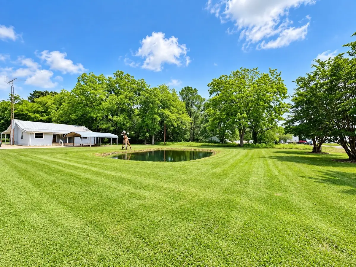 42600 Highway 105, Batson, TX 77519 - #1