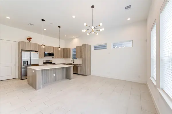 564 Janisch Road, Houston, TX 77018