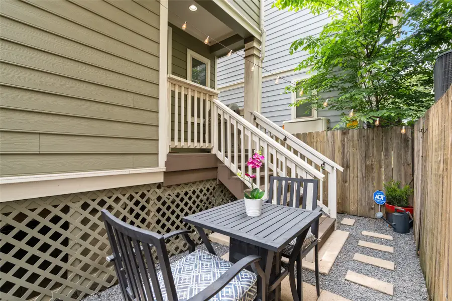 1244 Hobbs Reach Lane, Houston, TX 77008 - #3