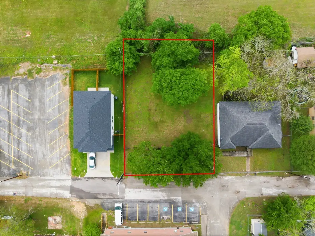 1314 Washington Street, Brenham, TX 77833 - #1