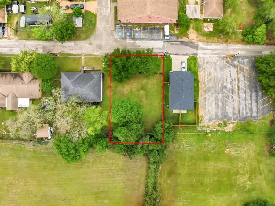 1314 Washington Street, Brenham, TX 77833 - #2