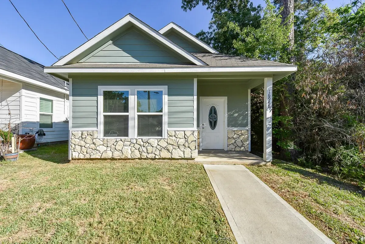 16948 W Ivanhoe, Montgomery, TX 77316 - #1