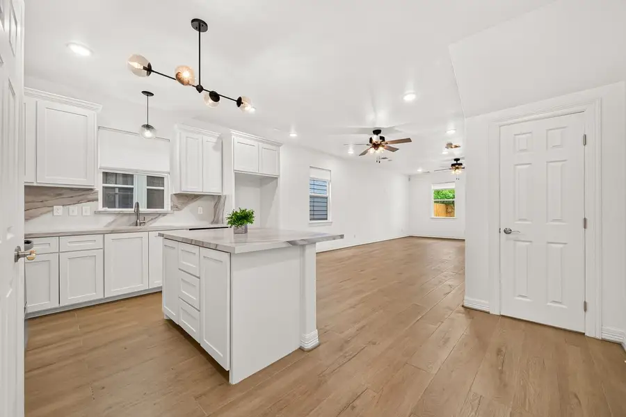 716 Zoe Street, Houston, TX 77020 - #2