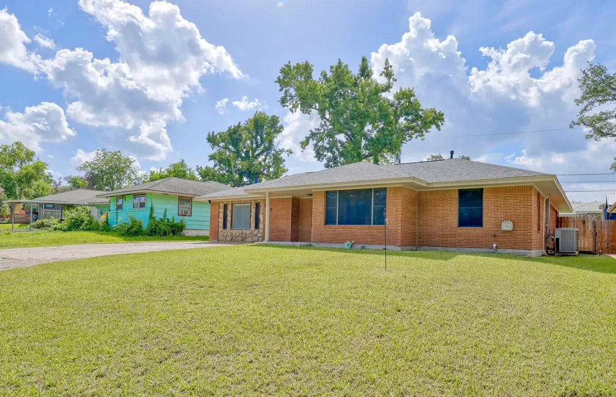 515 Maple Way, Houston, TX 77015 - Image #1