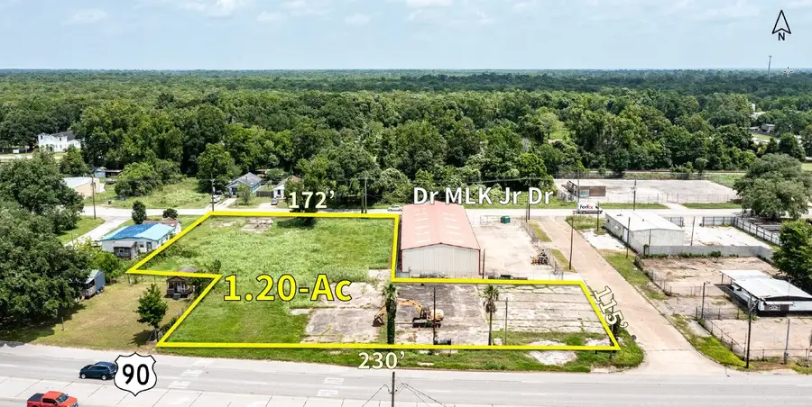 915 Highway 90, Liberty, TX 77575 - #2
