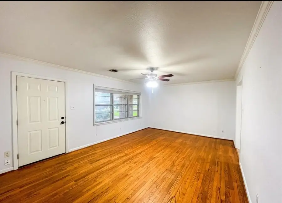 611 Frankie, Wharton, TX 77488 - #2