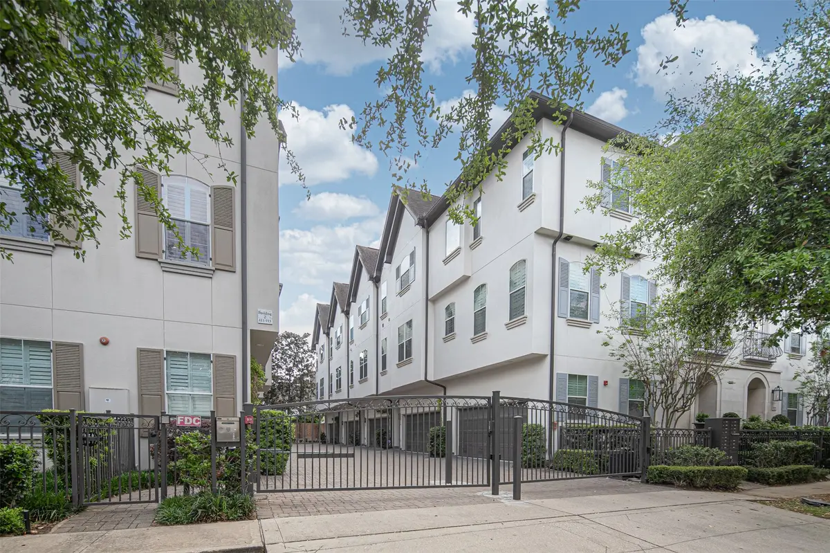 4031 Bellefontaine Street #117, Houston, TX 77025 - #1