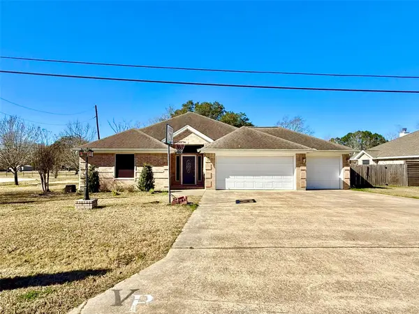 635 Windmill Way, Vidor, TX 77662